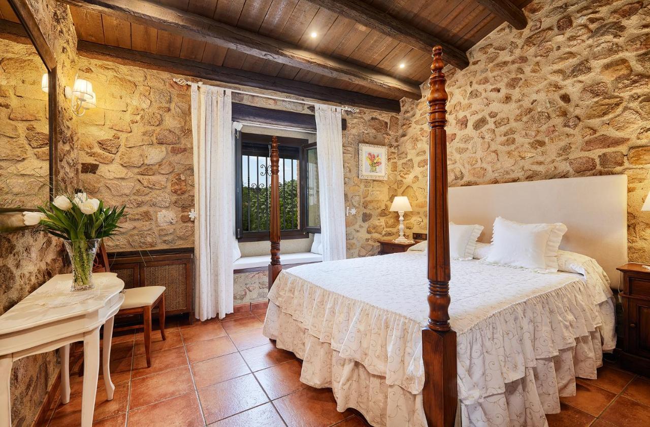 Cal Bisbe, Your Rural Holiday Home Capmany Экстерьер фото