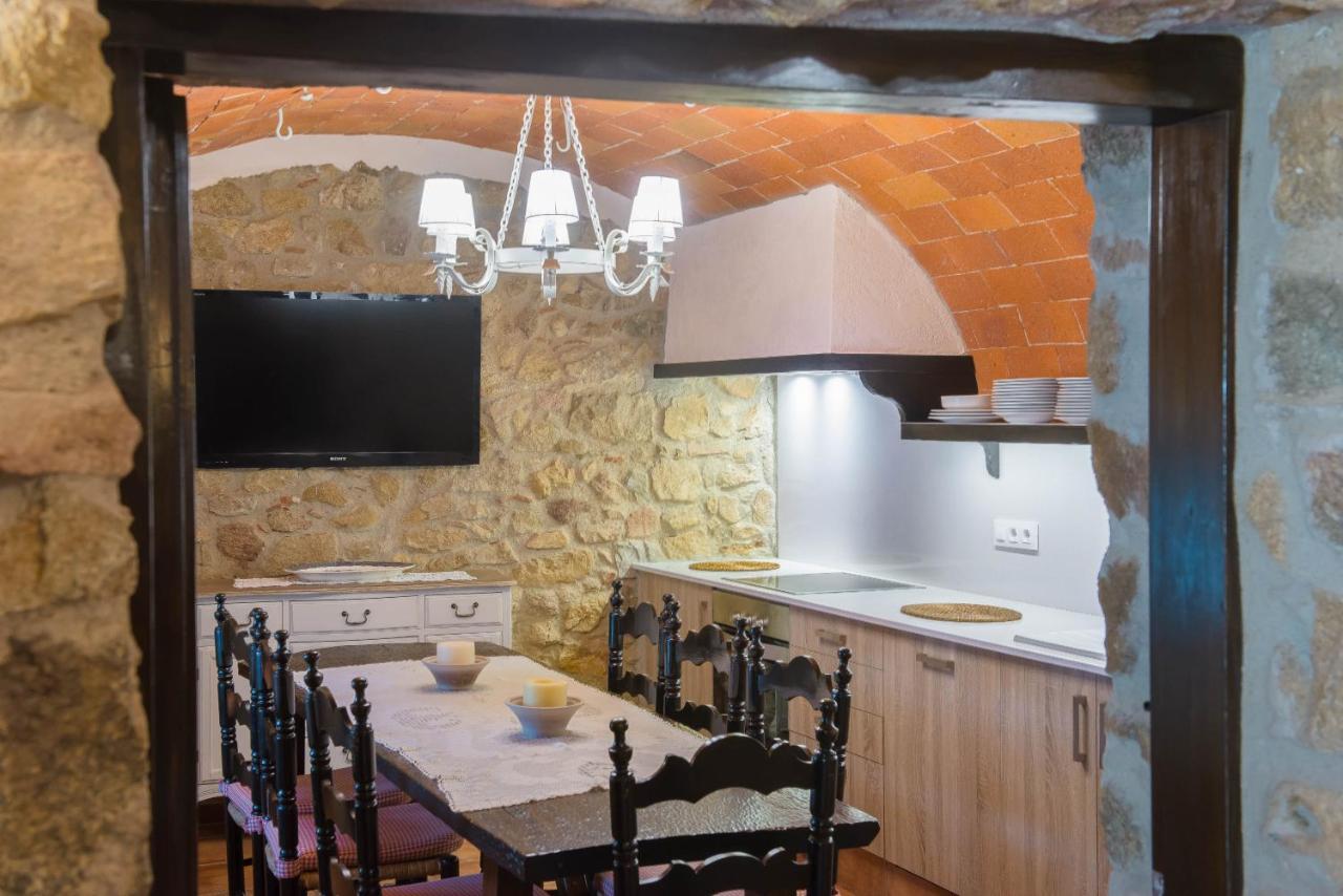 Cal Bisbe, Your Rural Holiday Home Capmany Экстерьер фото